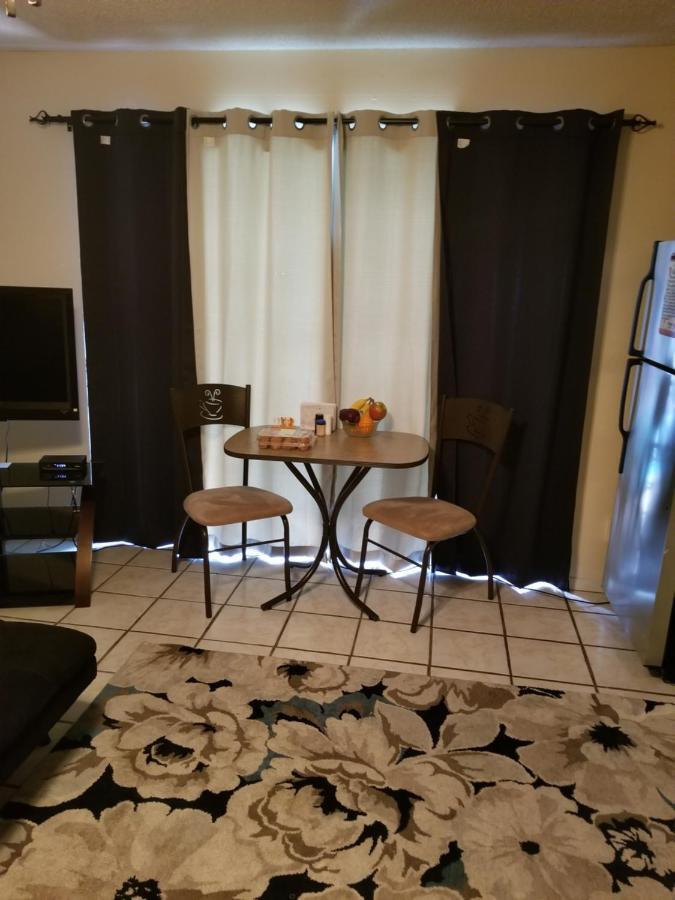 Bed & Breakfast Worry Less Carrollwood Village